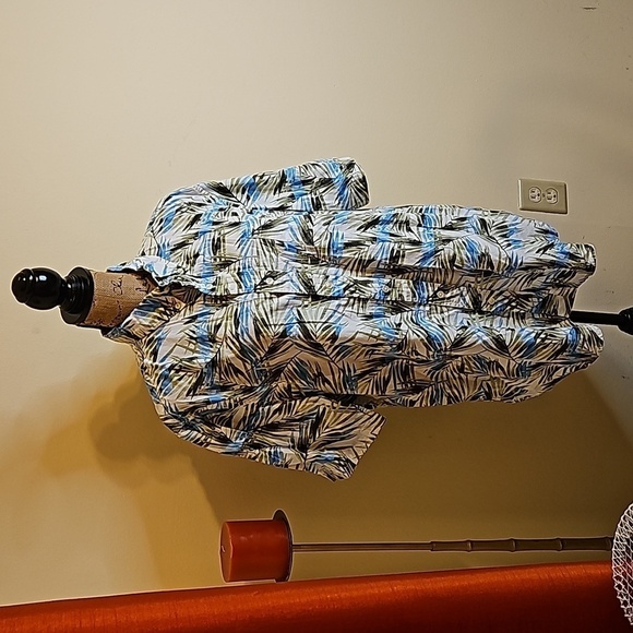 Chaps palm leaf design Men's button down shirt size XL - Picture 3 of 11